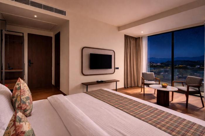 avisa hotel and resort