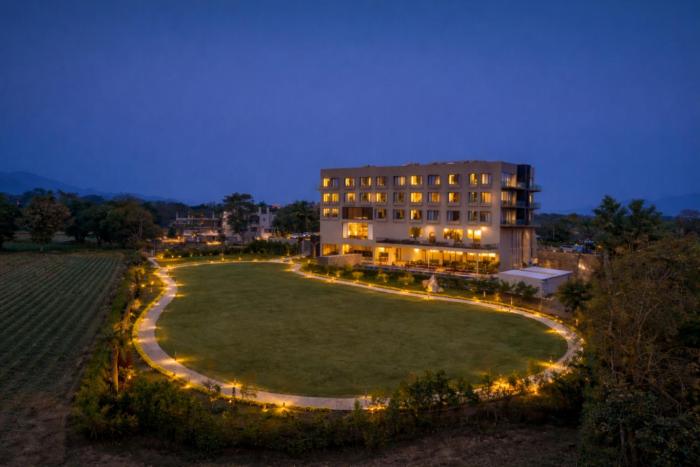 avisa hotel and resort