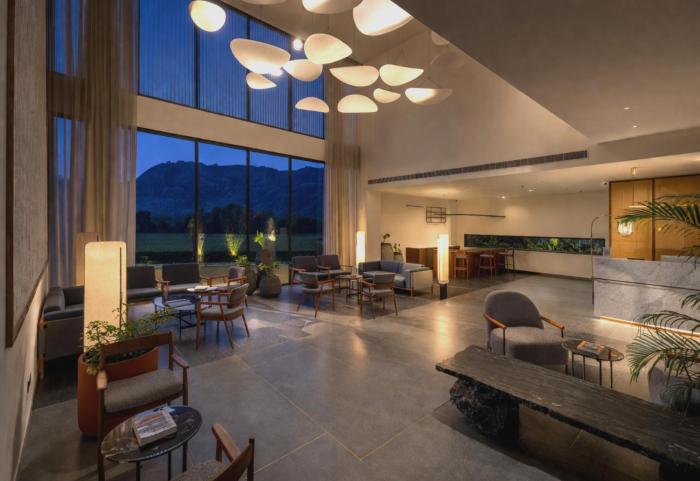 avisa hotel and resort