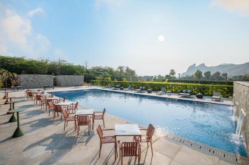 avisa hotel and resort