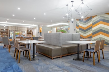 La Quinta Inn & Suites By Wyndham Eagle Pass,,3 star