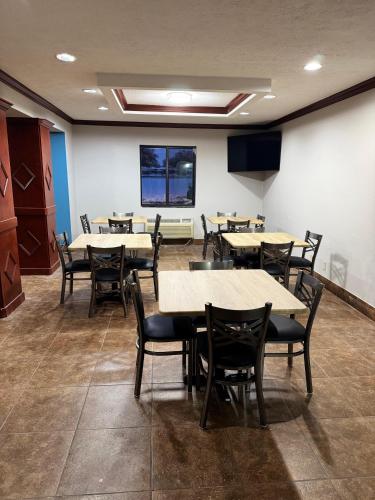 days inn by wyndham lincoln il