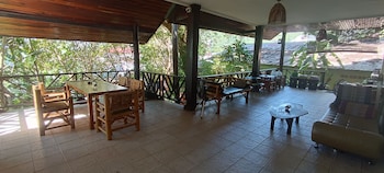 marissa hotel