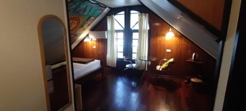 marissa hotel