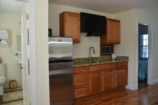 shore haven inn