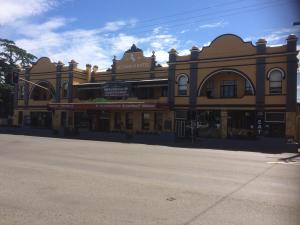 hotel cessnock
