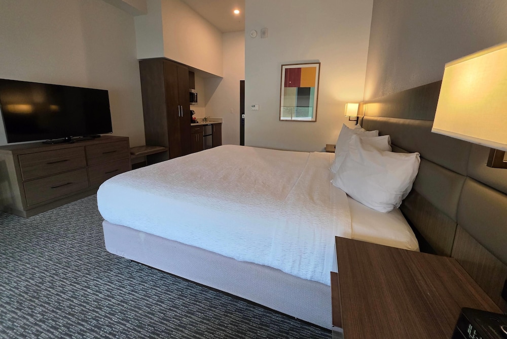 hawthorn extended stay austin north
