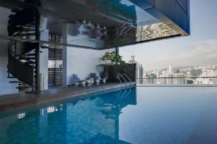 isola klcc hotel trademark collection by wyndham