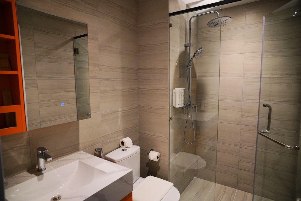 wyndham grand i city