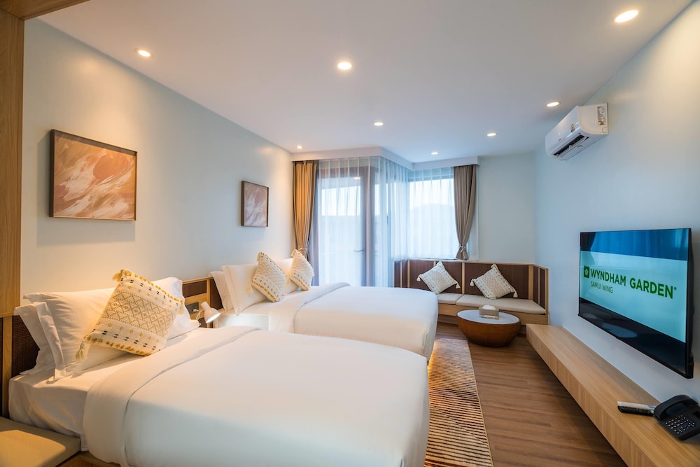 wyndham garden samui wing