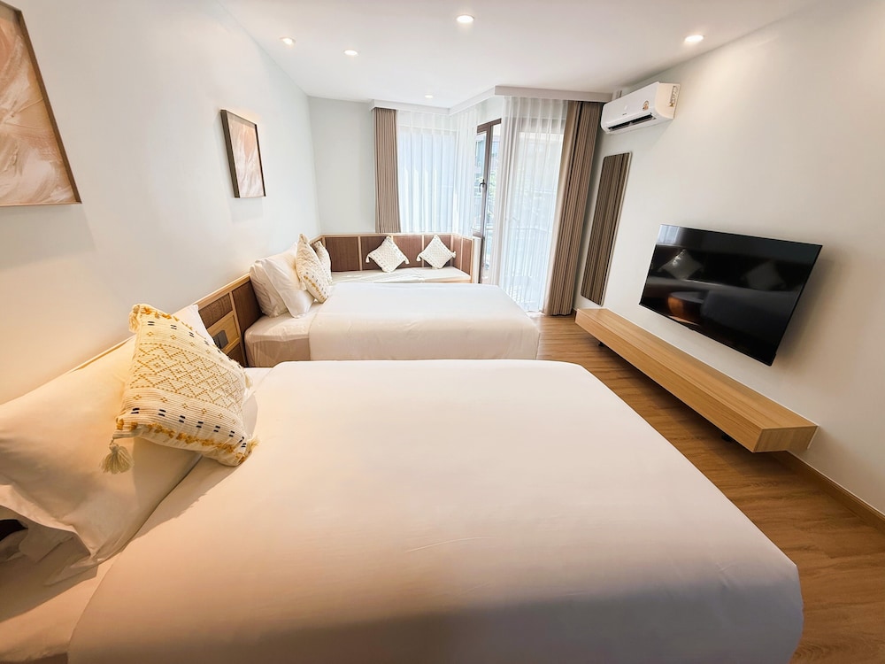 wyndham garden samui wing