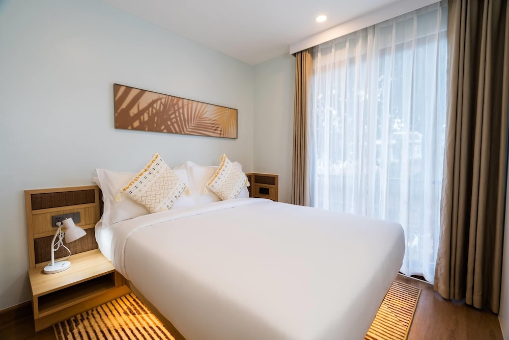 wyndham garden samui wing