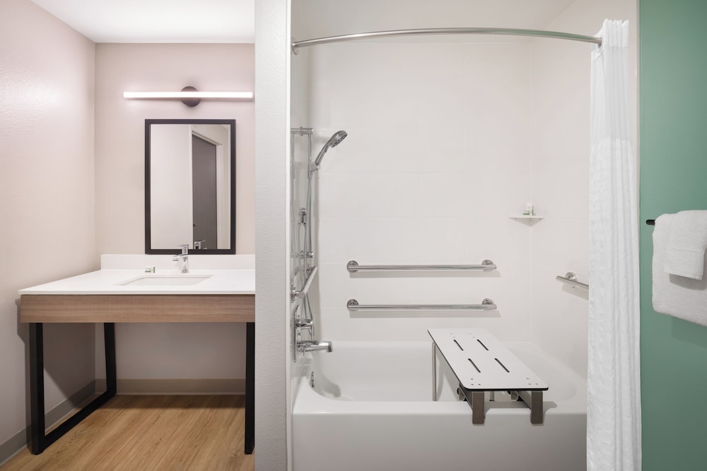 echo suites extended stay by wyndham austin round rock