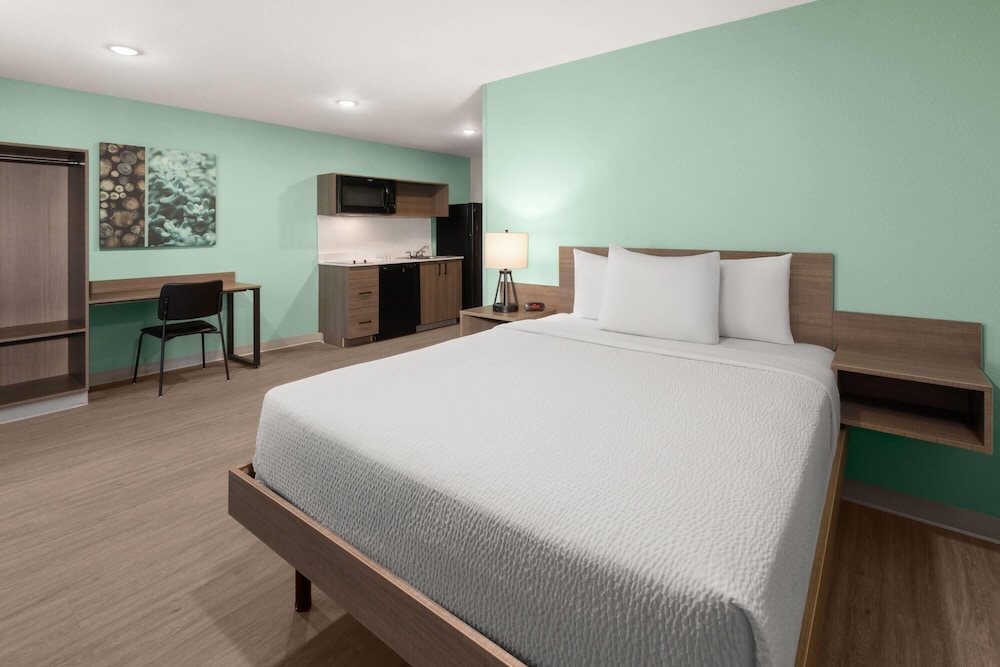 echo suites extended stay by wyndham austin round rock