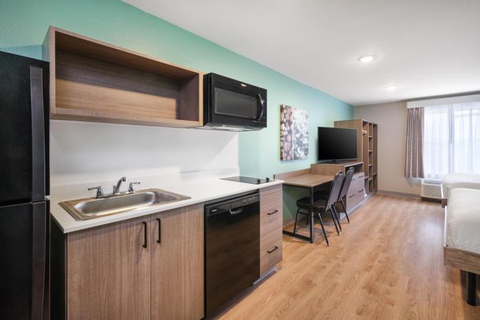 echo suites extended stay by wyndham austin round rock