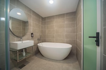 Wyndham Garden Suites Ipoh Icc,,2 star