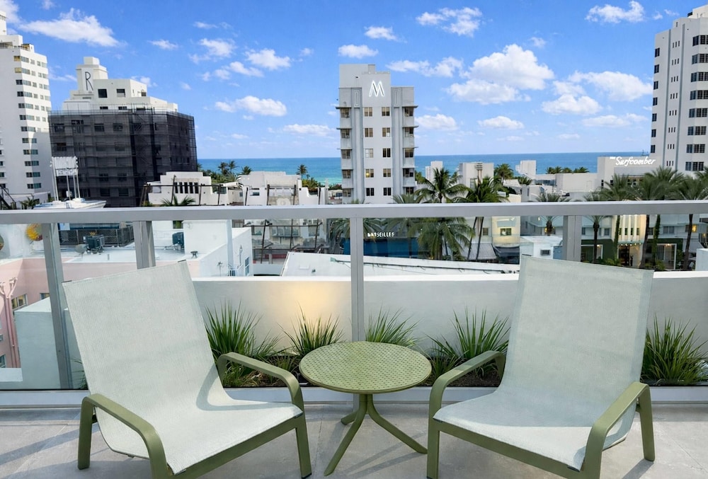 dolce by wyndham miami beach