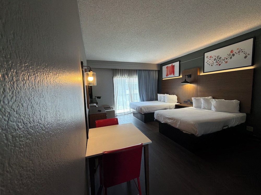 hawthorn by wyndham dallas love field airport