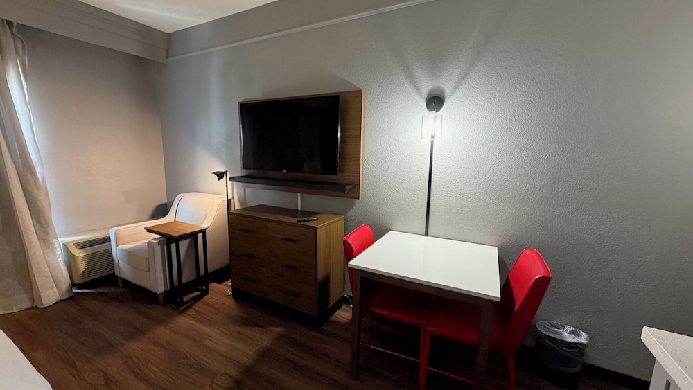 hawthorn by wyndham dallas love field airport