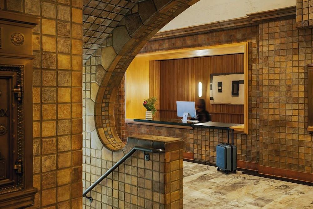 reside craftsman los angeles a wyndham residence