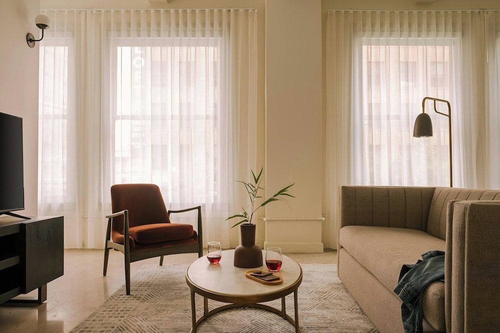 reside craftsman los angeles a wyndham residence