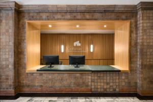reside craftsman los angeles a wyndham residence