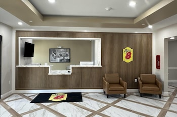 Super 8 By Wyndham Baytown,,2 star