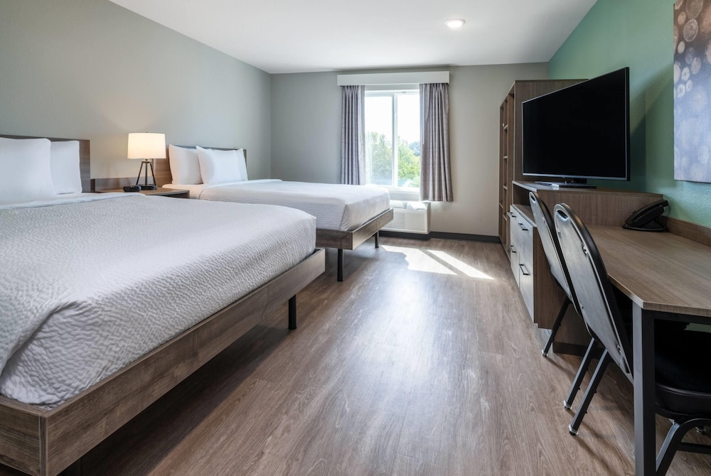 echo suites extended stay by wyndham colorado springs airpt