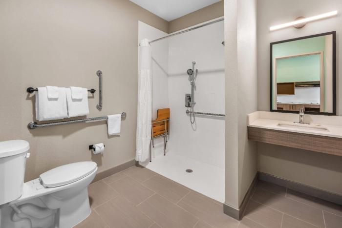 echo suites extended stay by wyndham colorado springs airpt