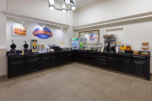 days inn and suites by wyndham festus