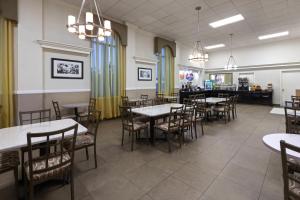 days inn and suites by wyndham festus