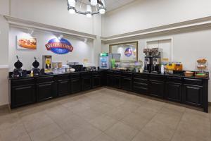 days inn and suites by wyndham festus