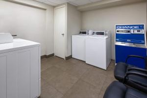 days inn and suites by wyndham festus