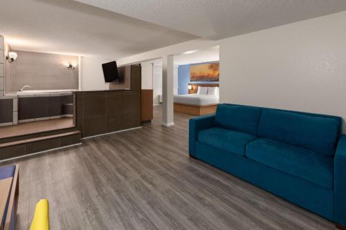 days inn and suites by wyndham festus