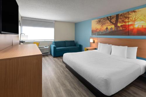 days inn and suites by wyndham festus