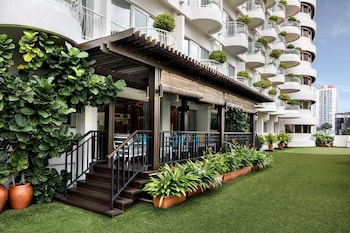 copthorne kings hotel singapore