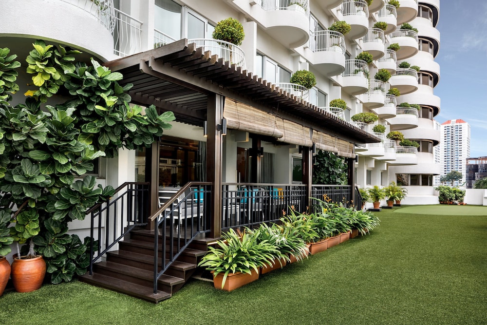 copthorne kings hotel singapore