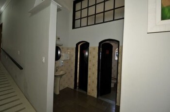 hotel real