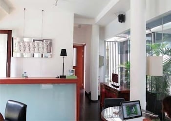 Chic Quarter Residence,Jakarta>>Cilandak,4 star