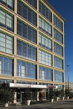 doubletree by hilton turin lingotto