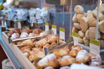 doubletree by hilton turin lingotto