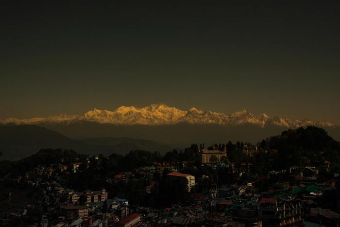 sumitel vista 800m from mall road