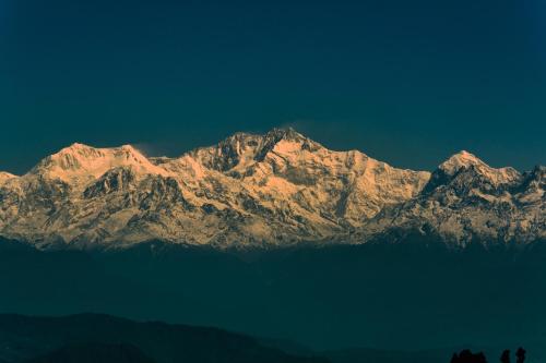 sumitel vista 800m from mall road