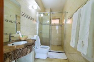 the legacy hotel and suites