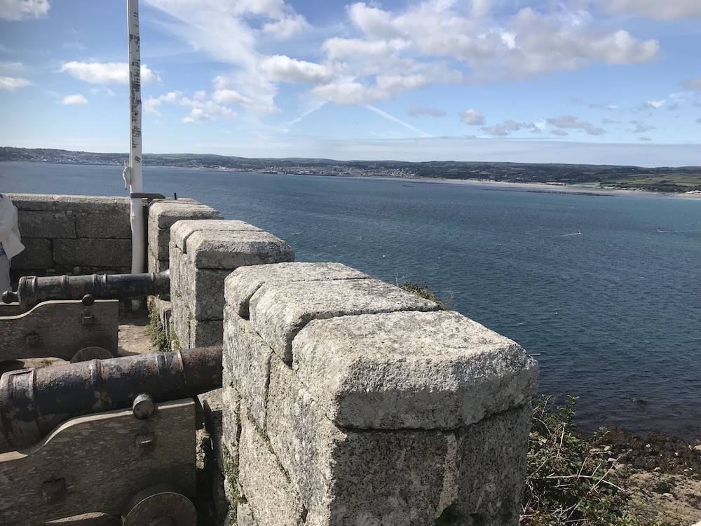 sennen cove cottages