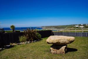 sennen cove cottages