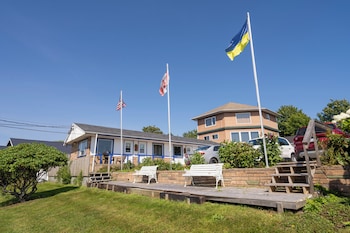 novastar motel on the lake