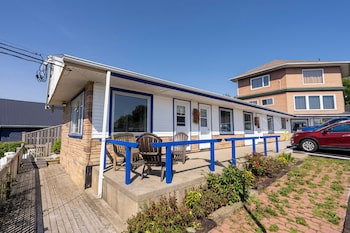 novastar motel on the lake