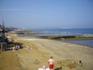 pink beach guest house