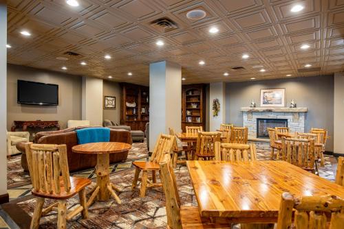 lodge of the ozarks